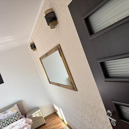 Vila Mik Guesthouse Săcele Esterno foto